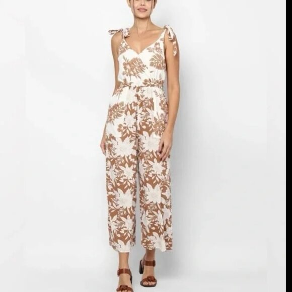 American Eagle Outfitters Pants - American Eagle Brown Floral Cropped Jumper Jumpsuit XL